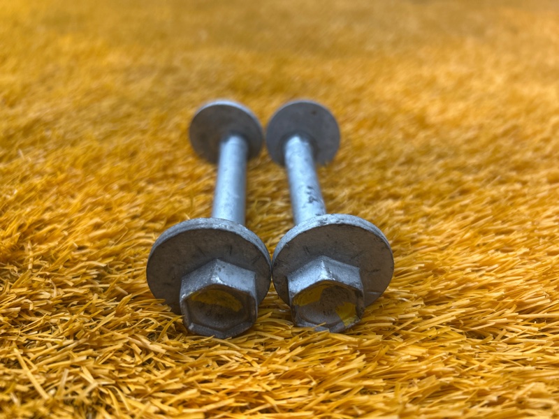 Болт развальный, 800 рублей, Красноярск