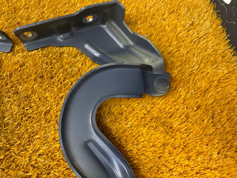 петля капота, 2000 рублей, Красноярск