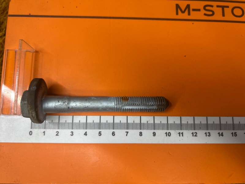 Болт развальный, 800 рублей, Красноярск