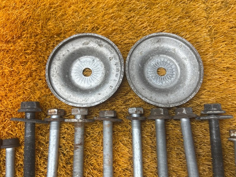 Болты и гайки задней подвески, 800 рублей, Красноярск