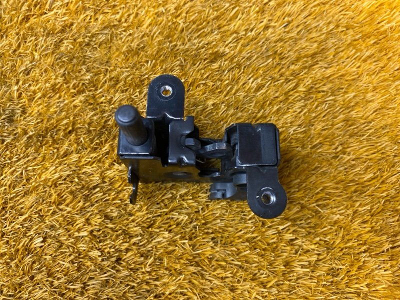 замок капота, 2000 рублей, Красноярск