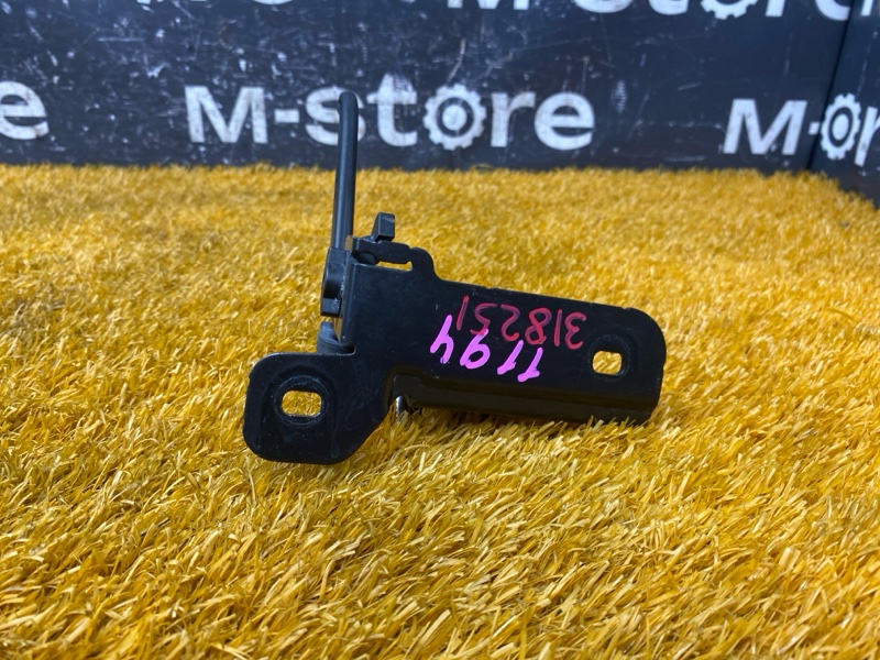 замок капота, 4000 рублей, Красноярск