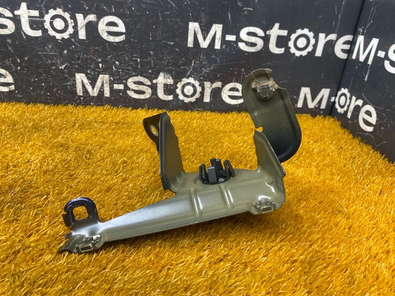 крепление крыла, 2500 рублей, Красноярск