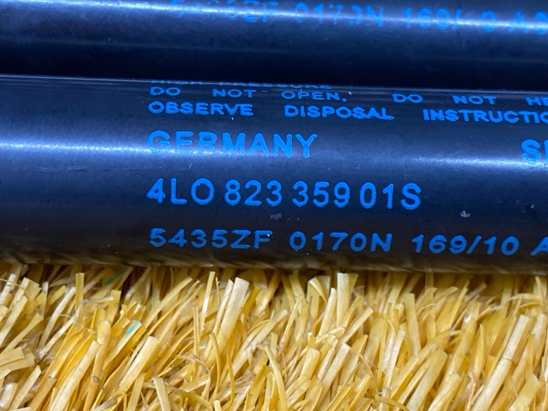 амортизатор капота, 1500 рублей, Красноярск