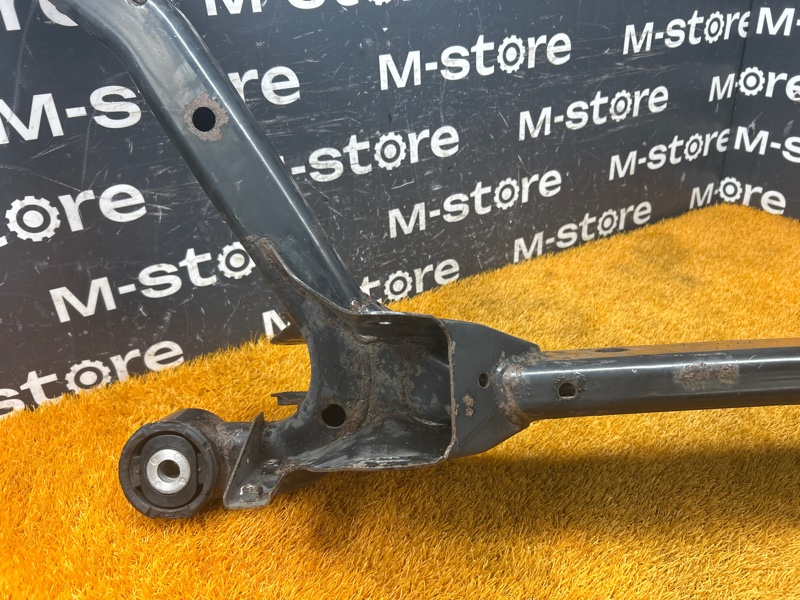 Балка поперечная (подрамник), 4000 рублей, Красноярск