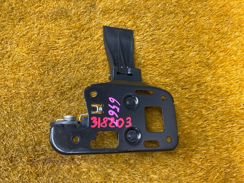 замок капота, 500 рублей, Красноярск