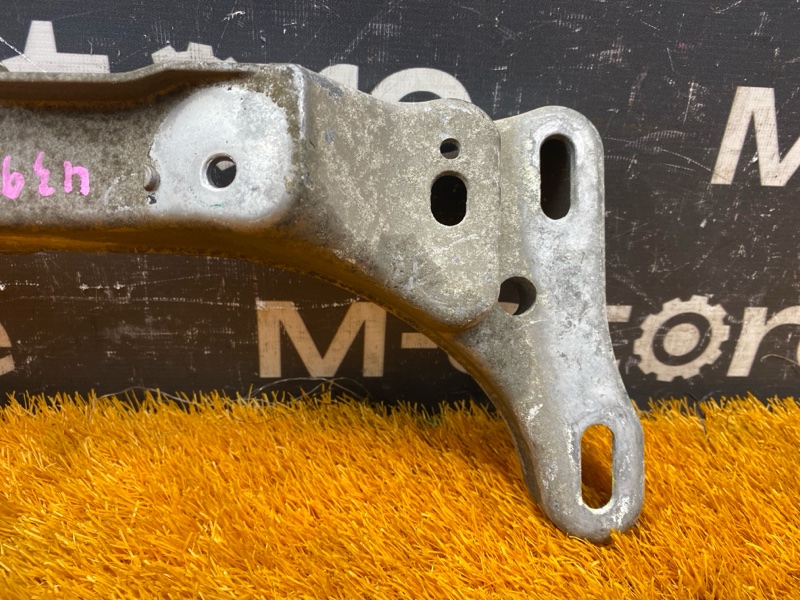 Кронштейн КПП, 1000 рублей, Красноярск