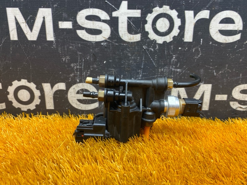 Блок клапанов пневмоподвески, 5000 рублей, Красноярск