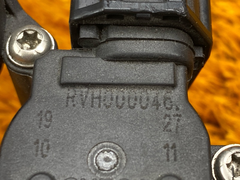 Блок клапанов пневмоподвески, 5000 рублей, Красноярск