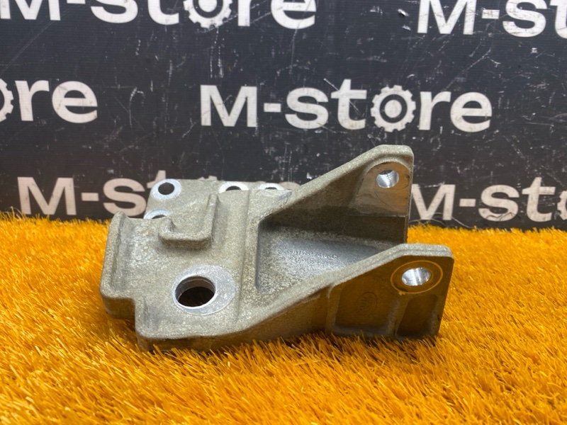 Кронштейн подушки двигателя, 3200 рублей, Красноярск