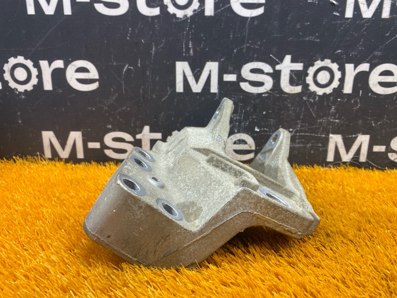 Кронштейн подушки двигателя, 3200 рублей, Красноярск