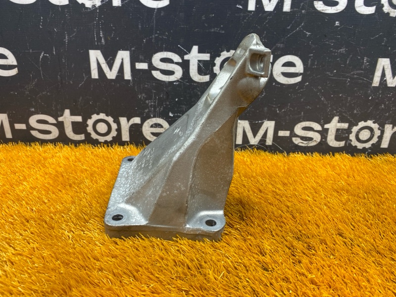 Кронштейн подушки двигателя, 500 рублей, Красноярск