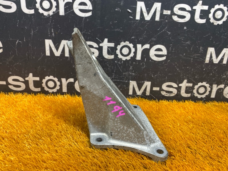 Кронштейн подушки двигателя, 500 рублей, Красноярск