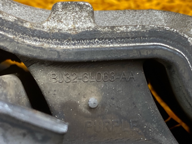 подушка двигателя, 3000 рублей, Красноярск