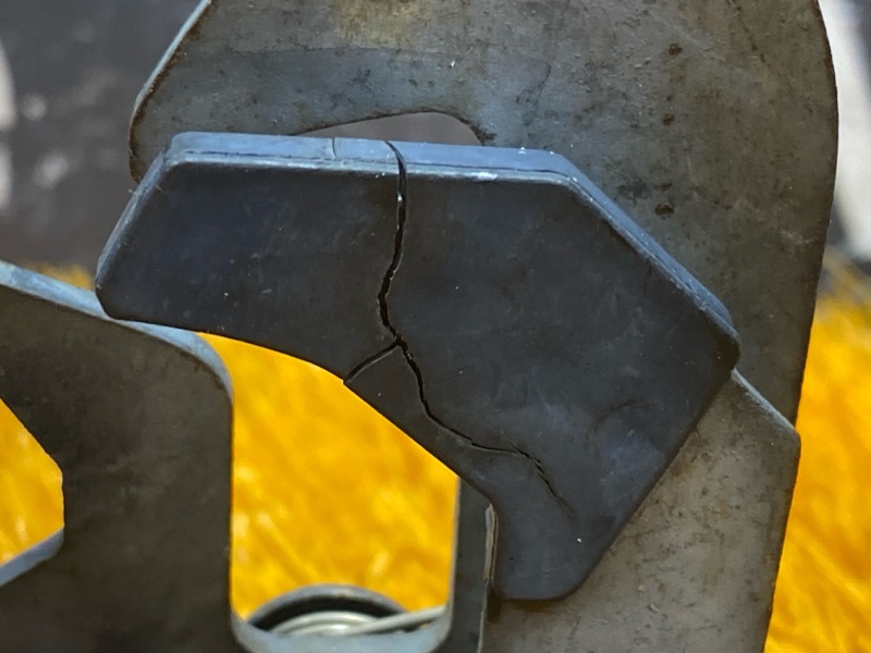 замок капота, 700 рублей, Красноярск