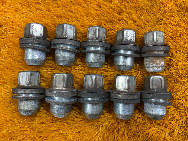 Гайка колесная, 2000 рублей, Красноярск