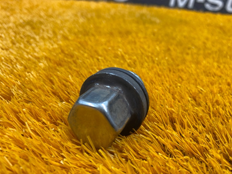 Гайка колесная, 2000 рублей, Красноярск