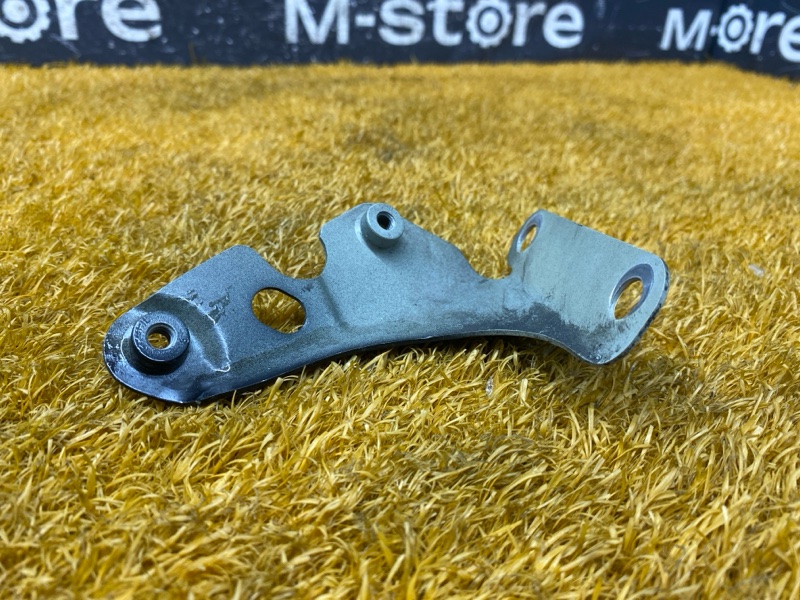 крепление крыла, 500 рублей, Красноярск