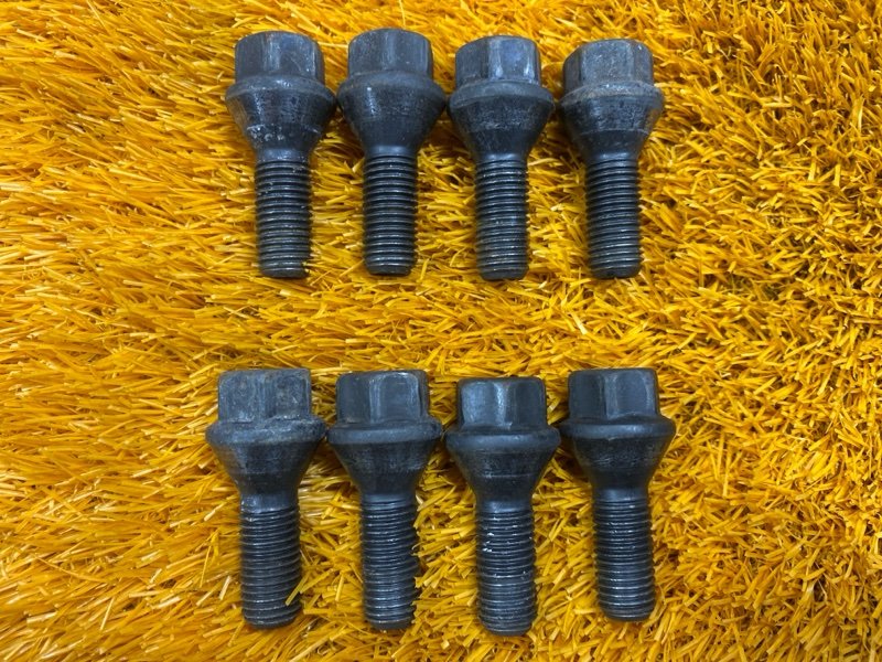 болт колесный, 1600 рублей, Красноярск