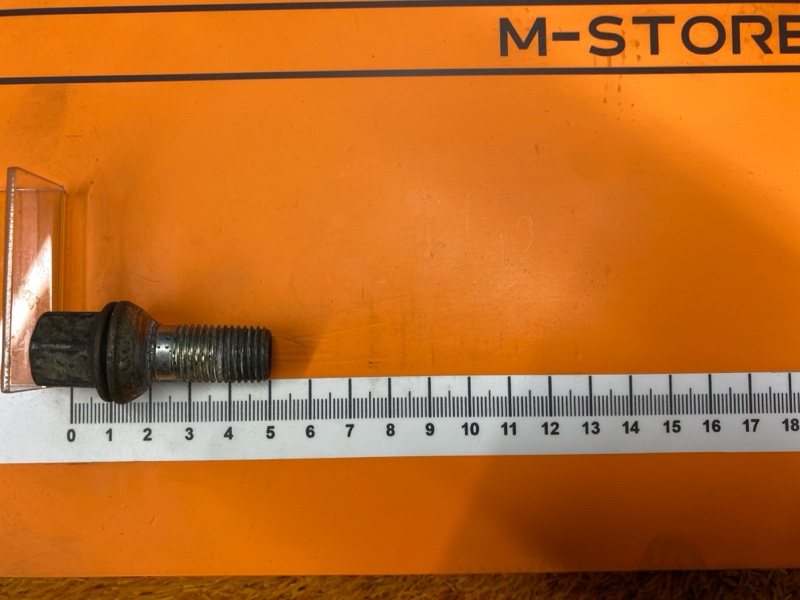 болт колесный, 1600 рублей, Красноярск