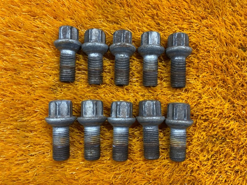 болт колесный, 2000 рублей, Красноярск