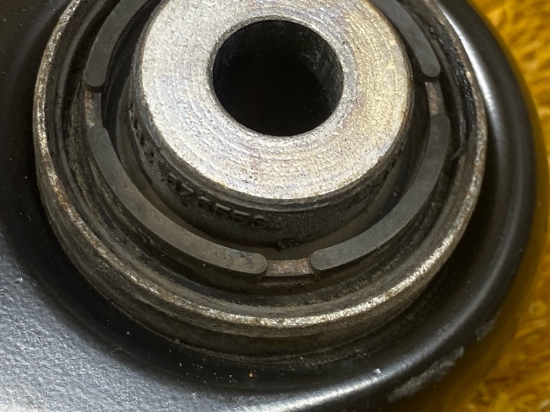 Рычаг подвески верхний, 1000 рублей, Красноярск