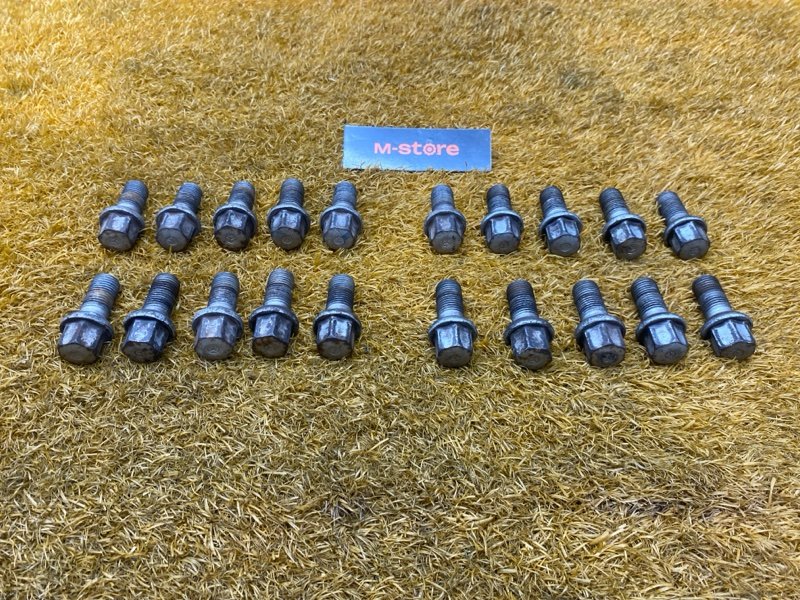 болт колесный, 2000 рублей, Красноярск