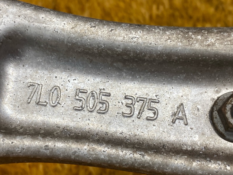 Рычаг подвески верхний, 1200 рублей, Красноярск