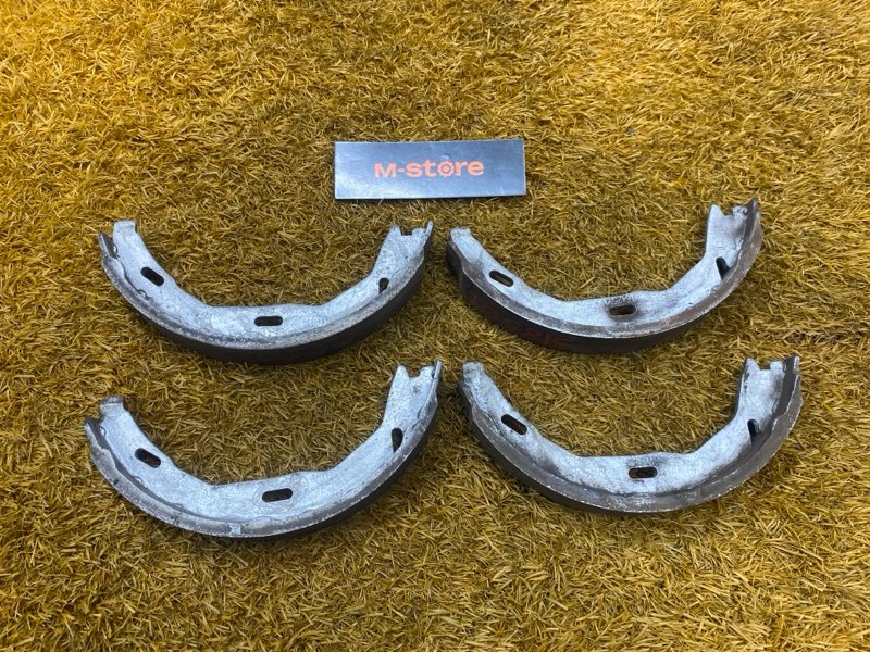 Колодки ручника, 1000 рублей, Красноярск