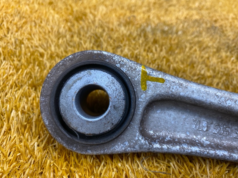 Рычаг подвески верхний, 1000 рублей, Красноярск