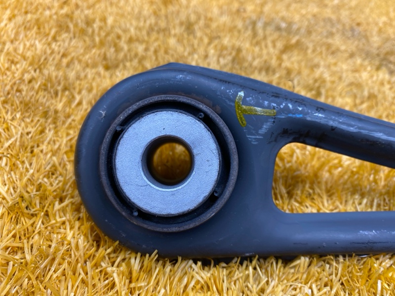 Рычаг подвески нижний, 1000 рублей, Красноярск