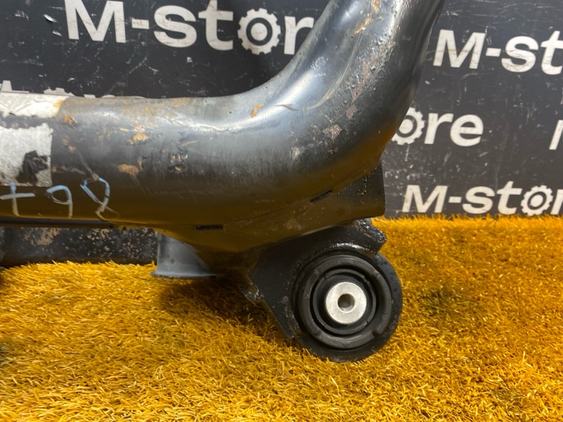 Балка поперечная (подрамник), 1500 рублей, Красноярск