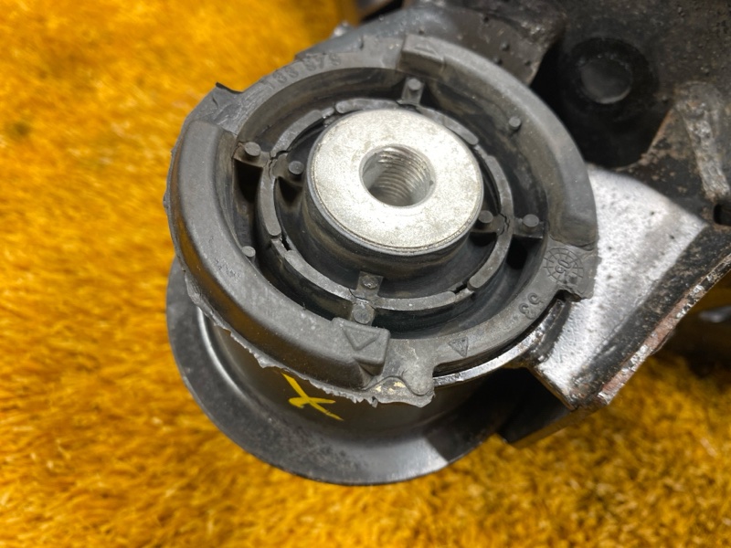 Балка поперечная (подрамник), 1500 рублей, Красноярск