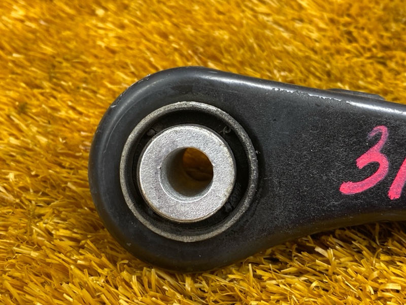 Рычаг подвески нижний, 1000 рублей, Красноярск