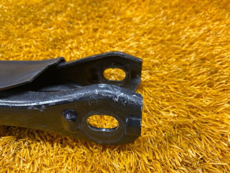 Рычаг подвески нижний, 1000 рублей, Красноярск