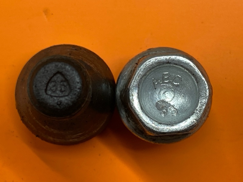 болт колесный(секретка), 2000 рублей, Красноярск