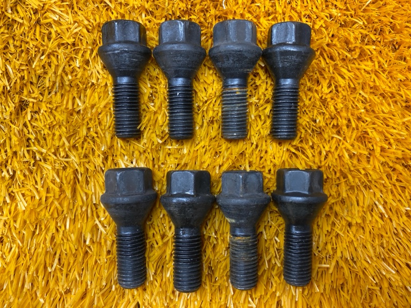 болт колесный, 1600 рублей, Красноярск