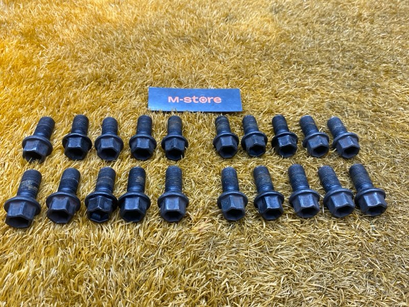 болт колесный, 2000 рублей, Красноярск