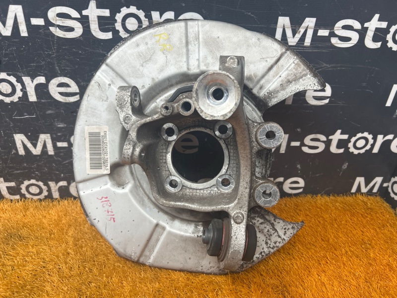 кулак поворотный, 1300 рублей, Красноярск