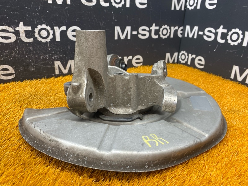 кулак поворотный, 1300 рублей, Красноярск