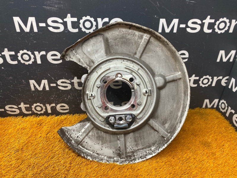 кулак поворотный, 1300 рублей, Красноярск