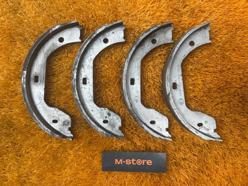 Колодки ручника, 900 рублей, Красноярск