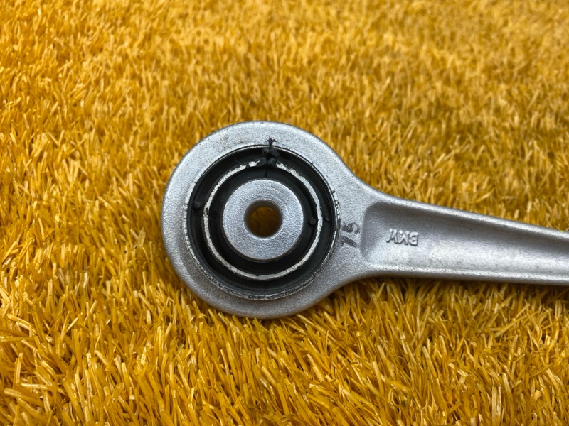 Рычаг подвески верхний, 1500 рублей, Красноярск