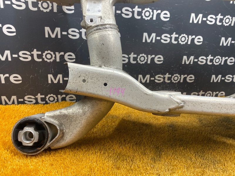 Балка поперечная (подрамник), 1500 рублей, Красноярск