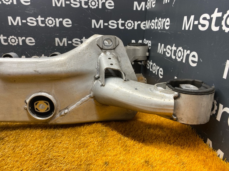 Балка поперечная (подрамник), 1500 рублей, Красноярск