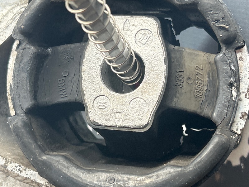 Балка поперечная (подрамник), 1500 рублей, Красноярск