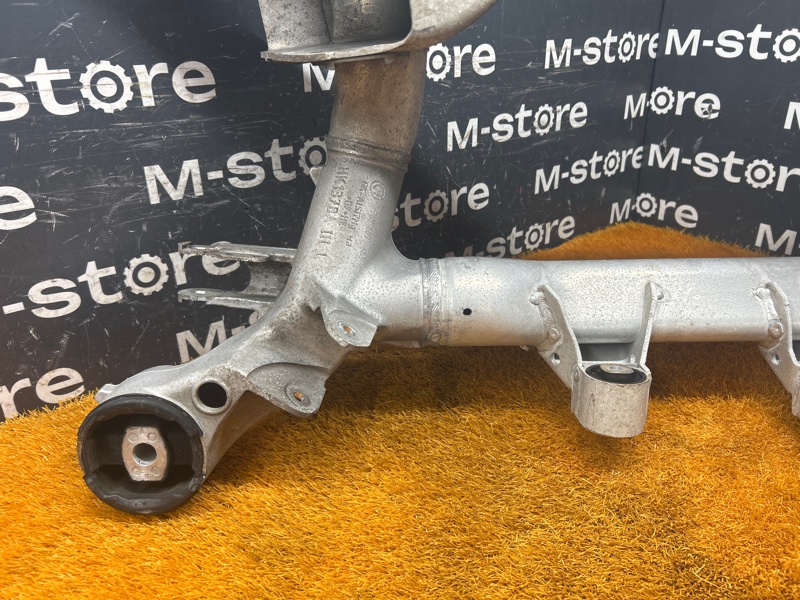 Балка поперечная (подрамник), 1500 рублей, Красноярск