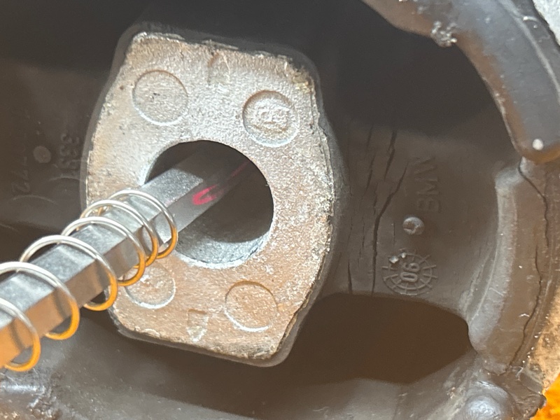 Балка поперечная (подрамник), 1500 рублей, Красноярск