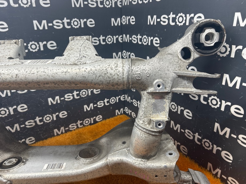 Балка поперечная (подрамник), 1500 рублей, Красноярск