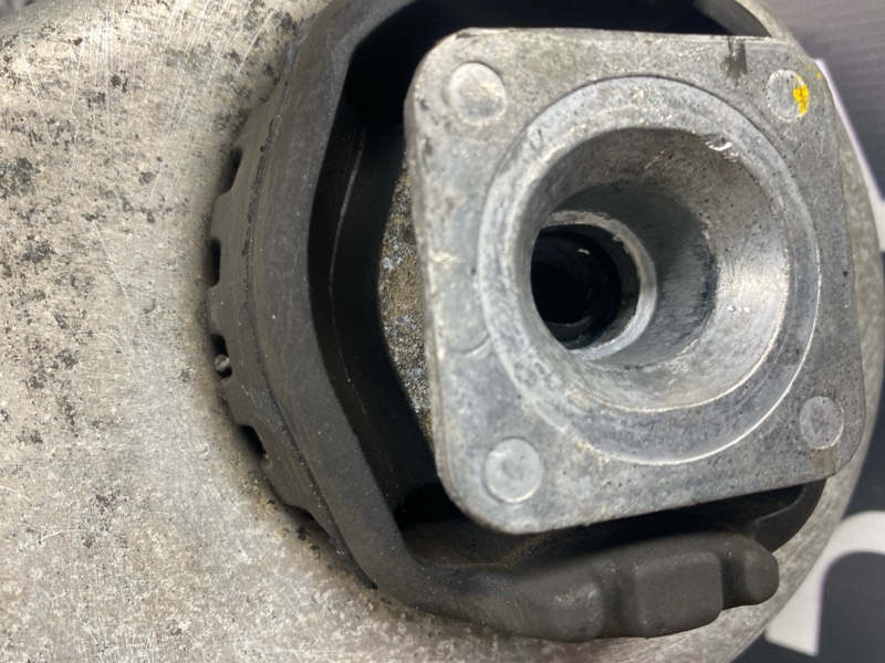 Балка поперечная (подрамник), 1800 рублей, Красноярск